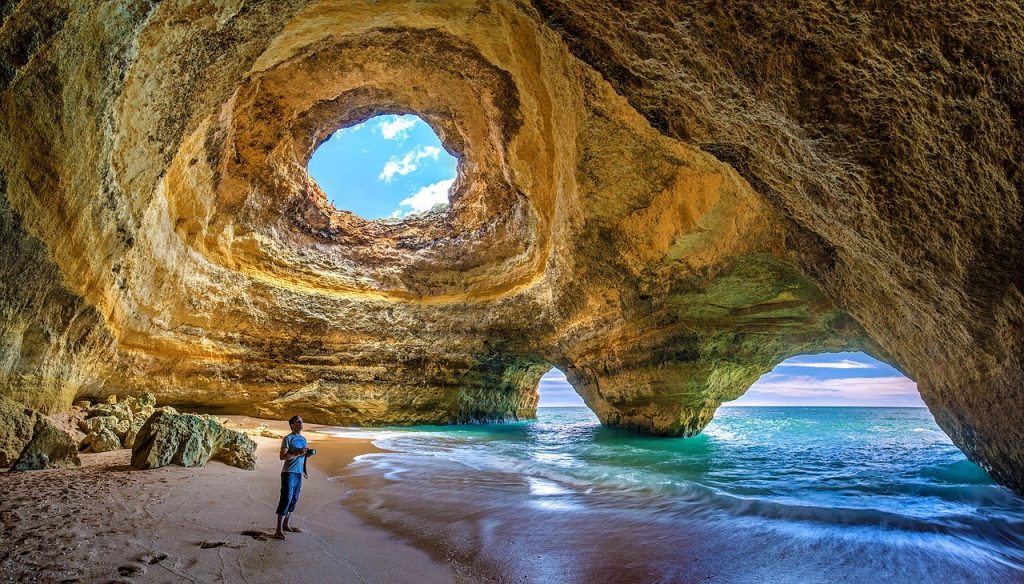 benagil, portugal